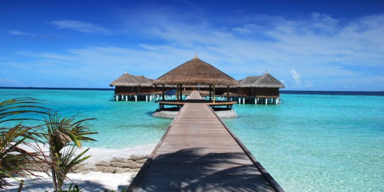 Sunny beach and turquoise water in Bali