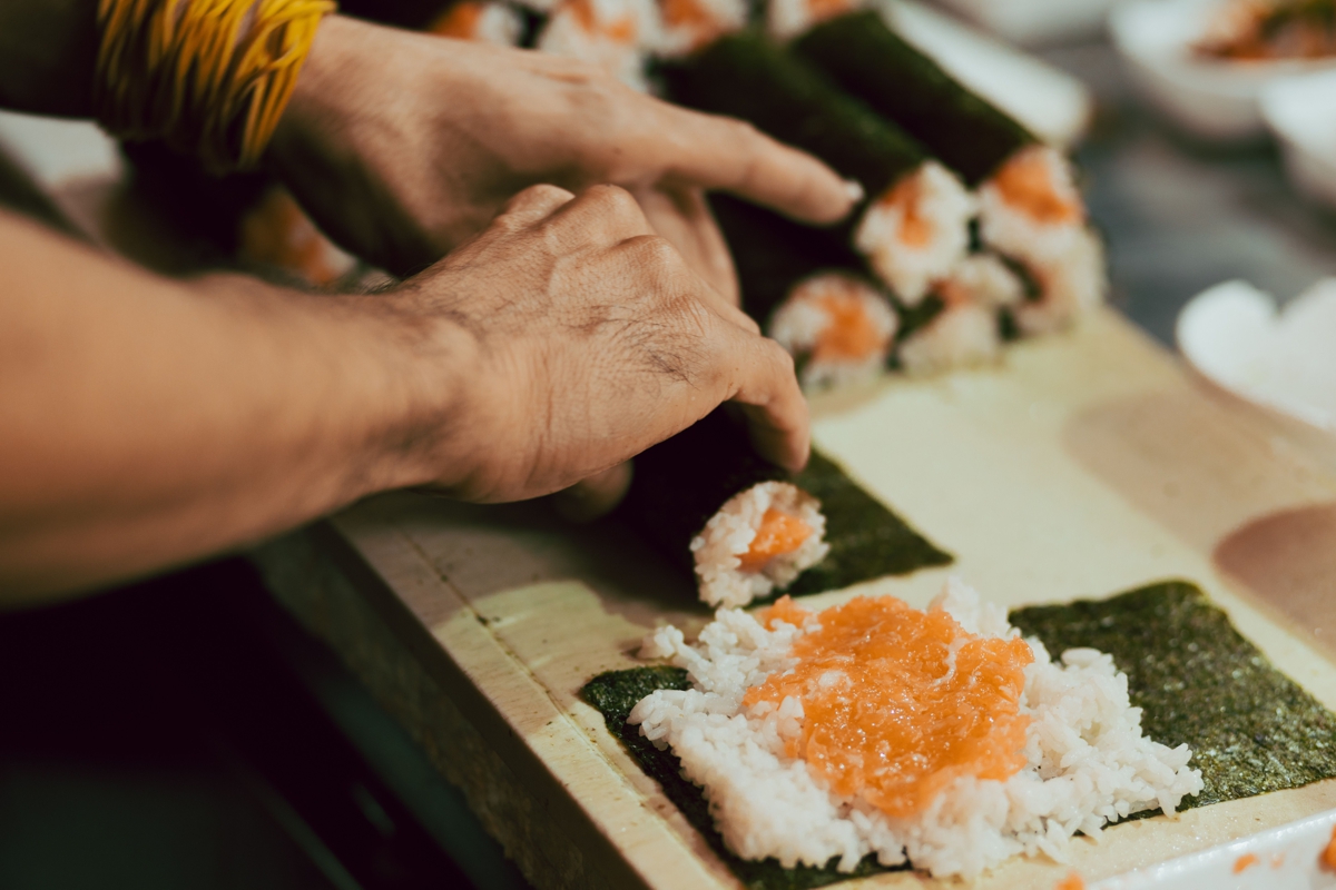 sushi chef nigiri counter Tokyo